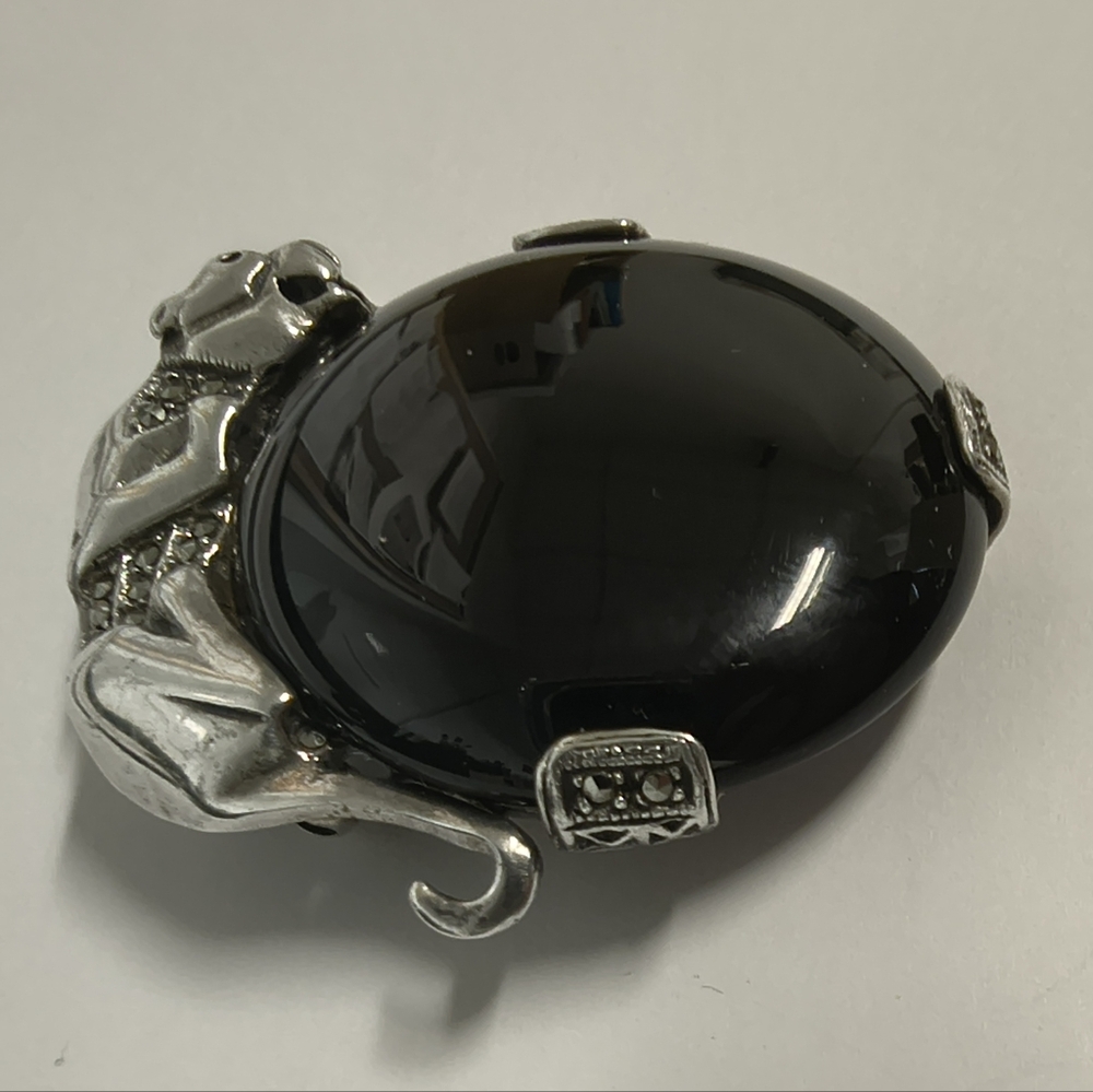 Vintage .925 Sterling, Onyx, & Marcasite Panther Brooch Or Pendant - Picture 5 of 17